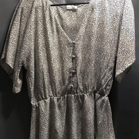 Boutique shirt, great condition - Picture 1 of 2